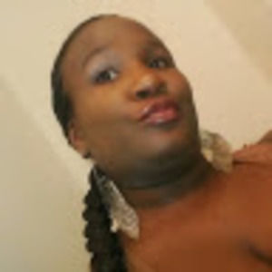 Meet your Posher, Zella